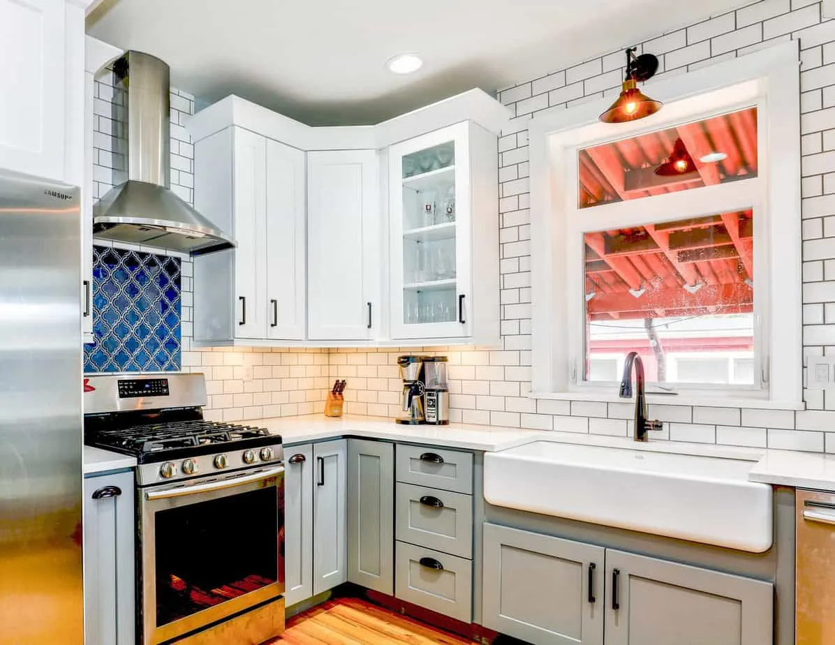 Do Kitchen Knobs Have to Match Faucet