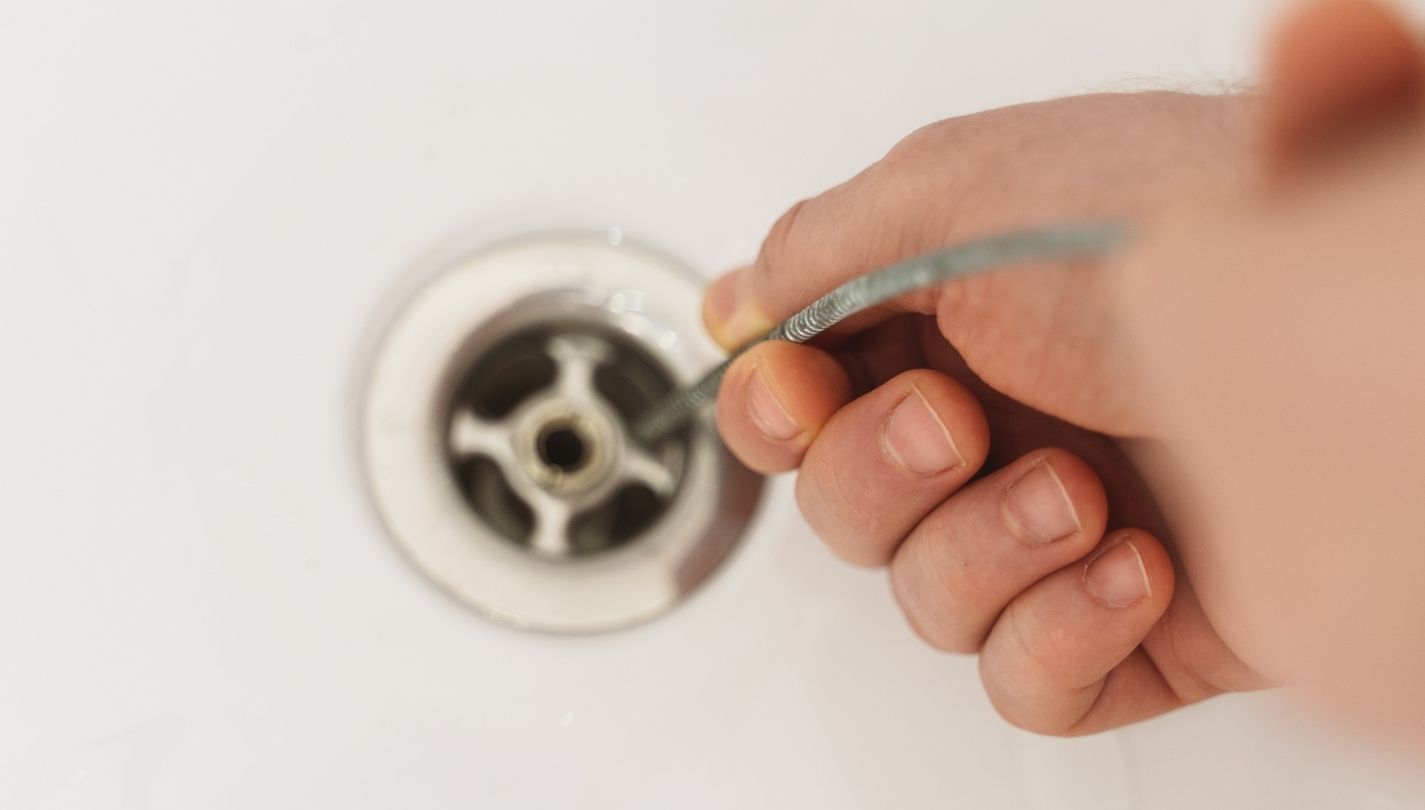5 Reasons Your Bathtub Won’t Drain & 8 Ways To Fix It Best Home Fixer