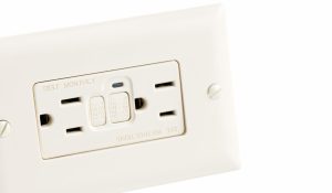 Outlet Stops Working Then Starts Again: What To Do & Why It Happens ...